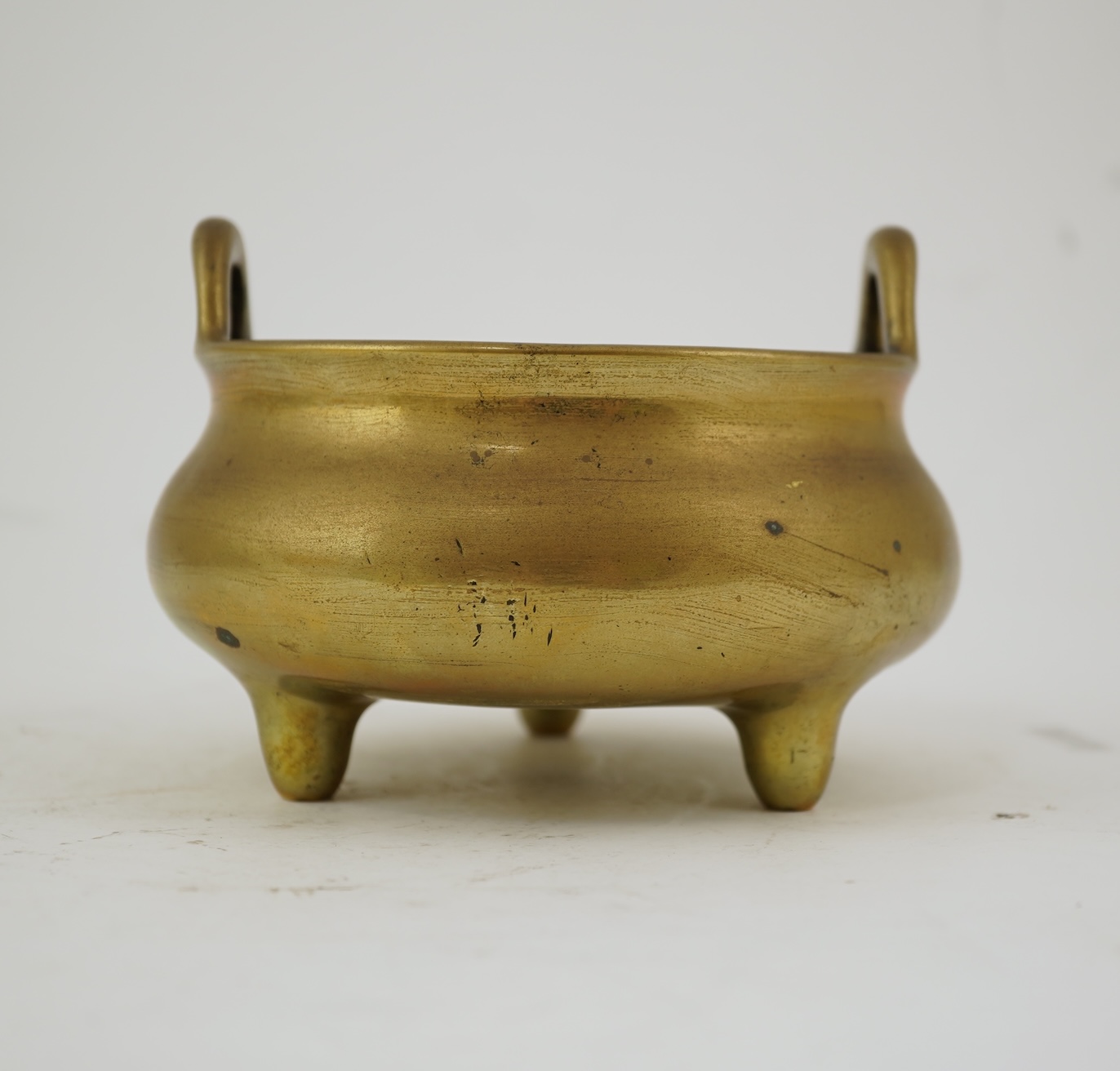 A Chinese bronze censer, ding, Xuande mark, 18th/19th century